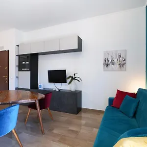  Appartamento Primopiano - Novara